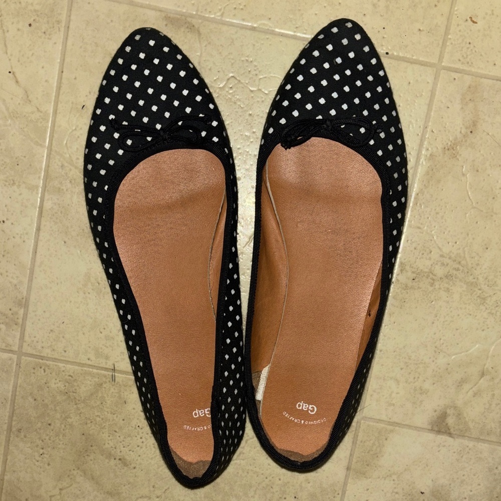 GAP Black and White Patterned Women's Flats